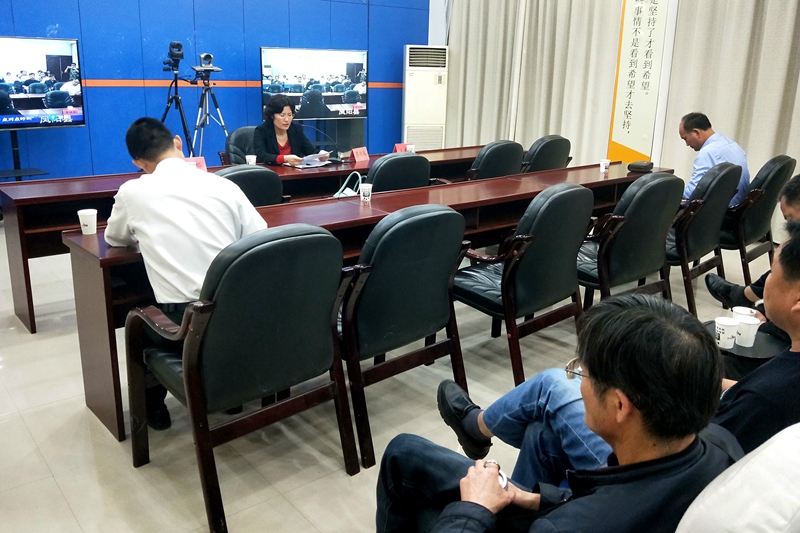 副县长缪传凤作工作部署.jpg